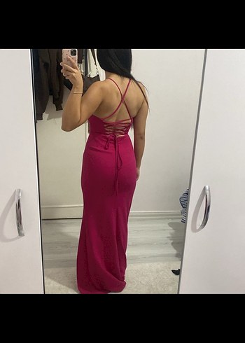 Pembe Uzun V Yaka İnce Askılı Abiye Elbise - Görsel 2