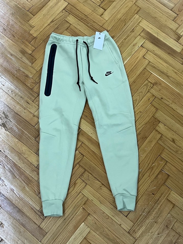 Orijinal Nike Yeşil Tech Eşofman Altı - Görsel 2