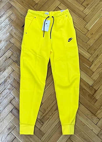 Orijinal Nike Tech Sarı Eşofman Altı - Görsel 3