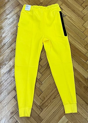 Orijinal Nike Tech Sarı Eşofman Altı - Görsel 2