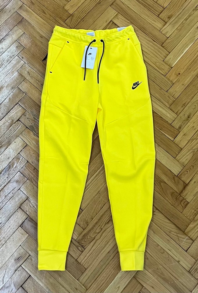 Orijinal Nike Tech Sarı Eşofman Altı - Görsel 3