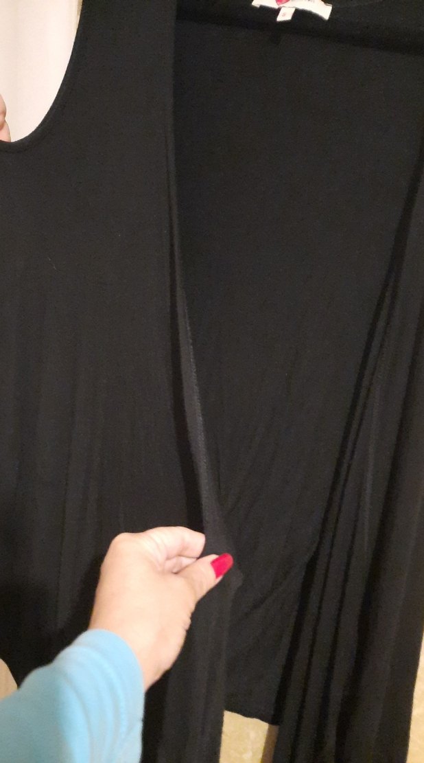 Kolsuz Siyah Penye Yelek - Görsel 2