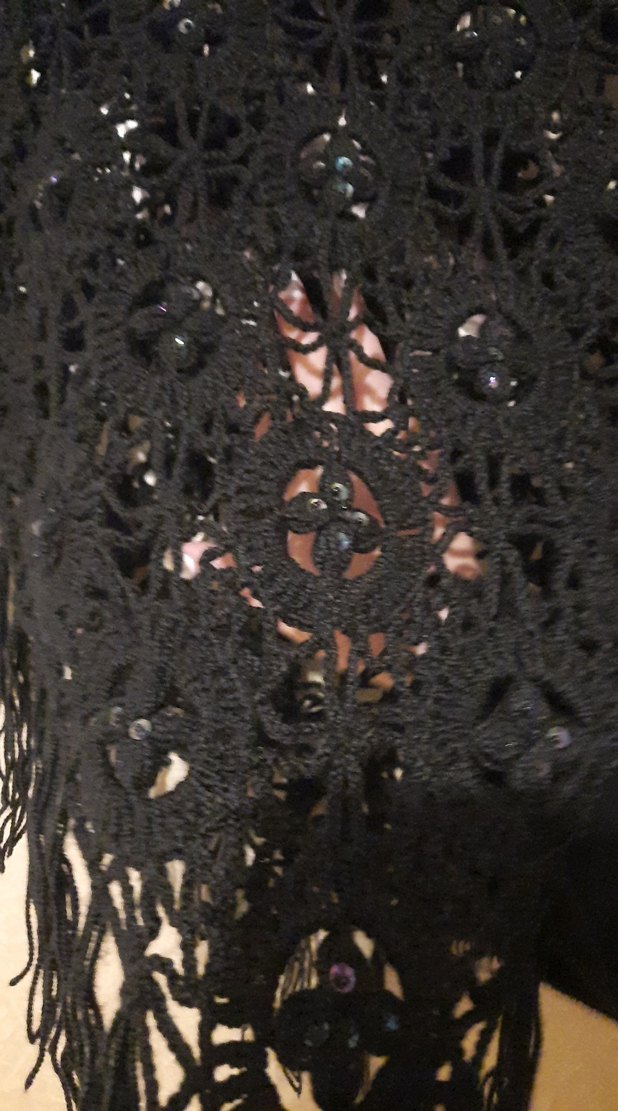 Siyah Dantel Detaylı Örgü Kadın Panço - Görsel 3