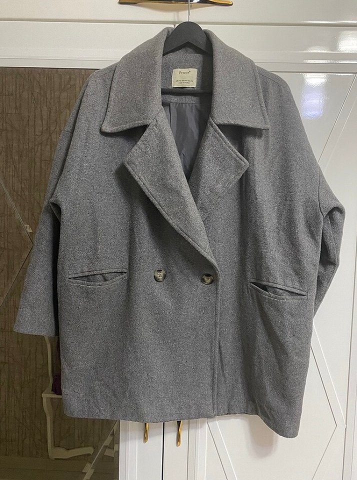 Gri Çift Düğmeli Kaban - Görsel 3