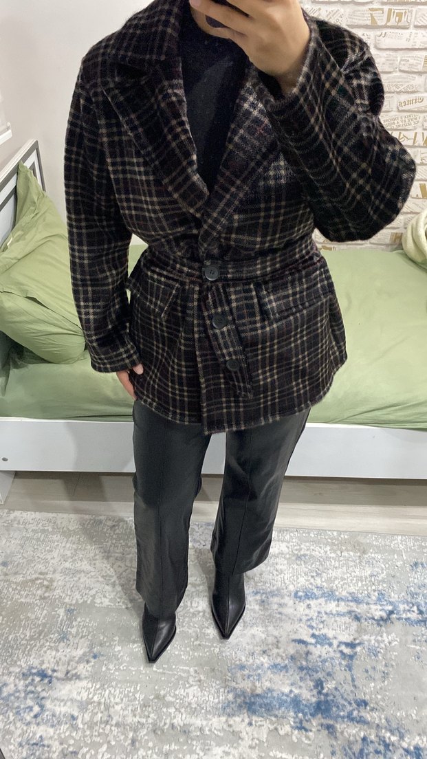 Düğmeli  Ekoseli Midi Kadın Kaban çeket - Görsel 3