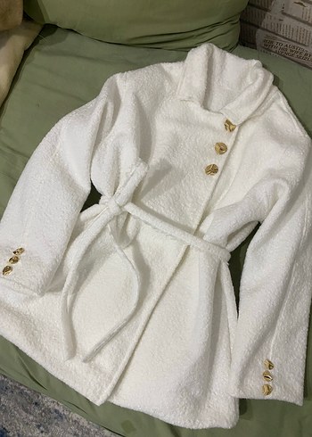 Düğmeli Beyaz Kadın Midi Klasik Kaban çeket - Görsel 3