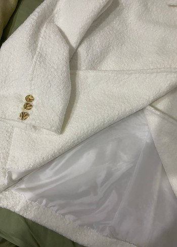 Düğmeli Beyaz Kadın Midi Klasik Kaban çeket - Görsel 4