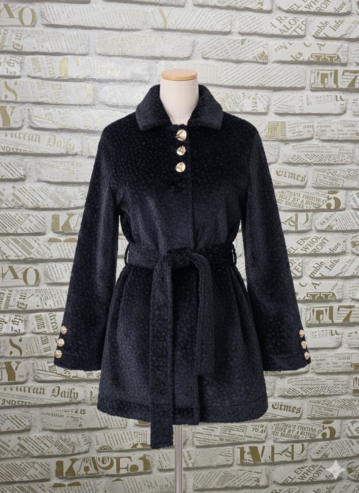 Düğmeli Siyah Midi Kaban - Görsel 2