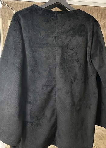 Düğmeli Siyah tüylü Kadın Ceket - Görsel 4