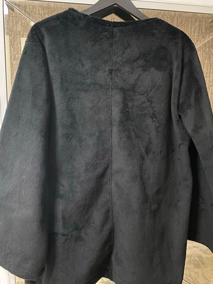 Düğmeli Siyah tüylü Kadın Ceket - Görsel 4