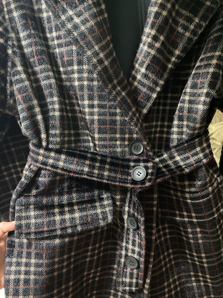 Düğmeli Kahverengi Ekose Kadın Midi Kaban - Görsel 3