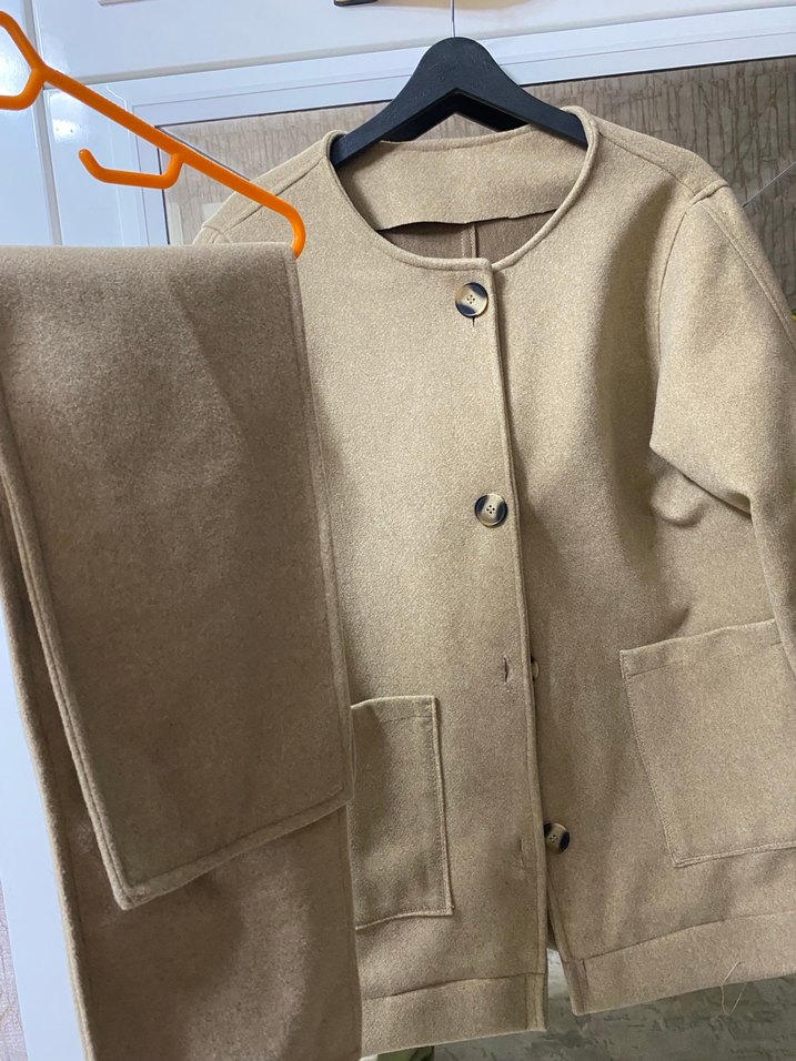 Bej Kadın Düğmeli Midi atkılı kaban - Görsel 3