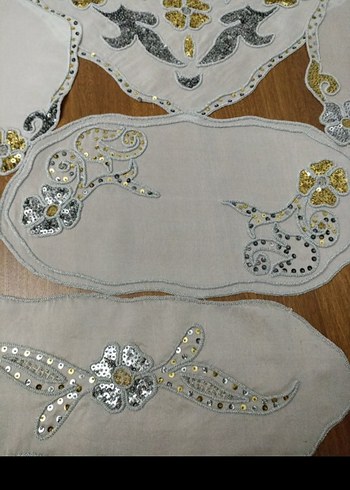 Nakışlı Beyaz Masa Örtüsü Seti - Görsel 5