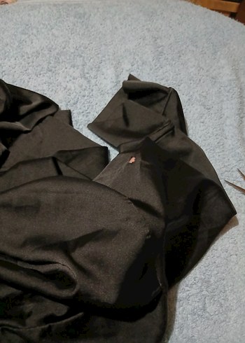 Uzun Siyah Gotik Kadın Sabahlık - Görsel 4