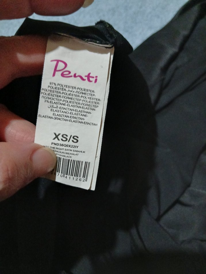 Uzun Siyah Gotik Kadın Sabahlık - Görsel 2