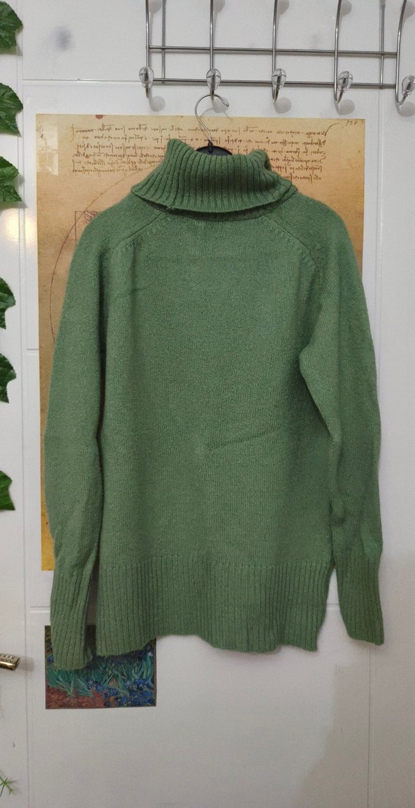 Yeşil Yünlü Boğazlı Kadın Kazak - Görsel 3