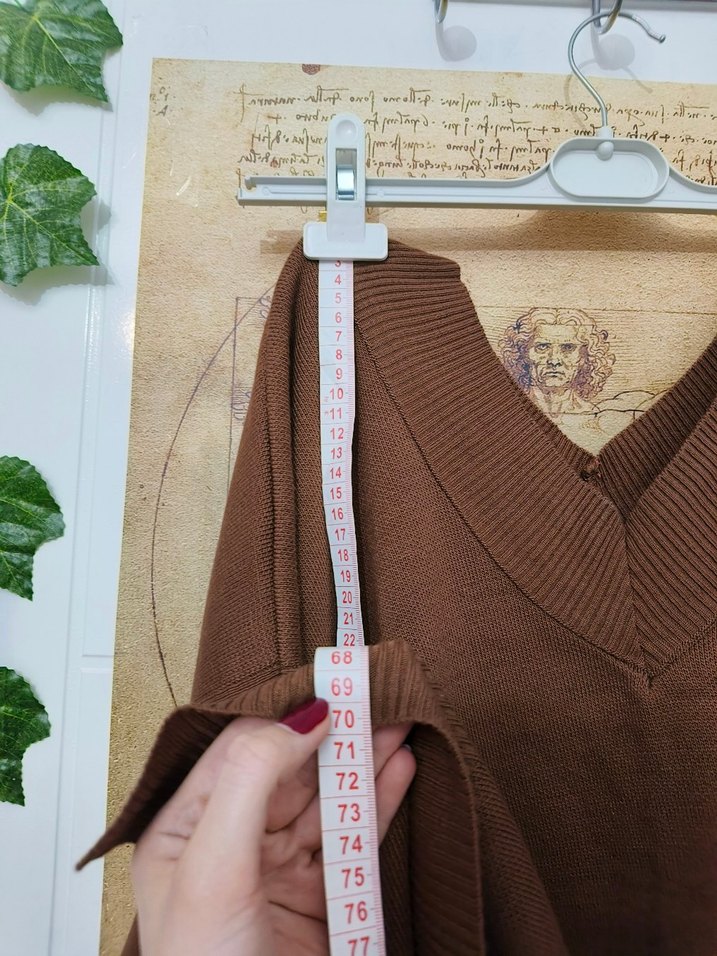 Kahverengi V Yaka Oversize Örgü Kadın Kazak - Görsel 3