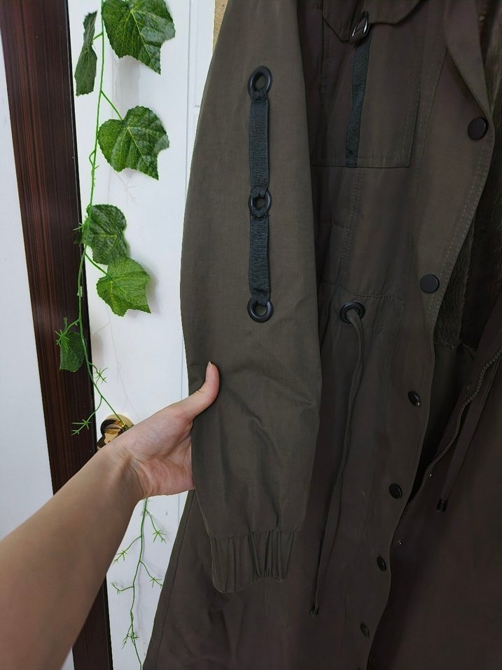 Koyu haki modest Uzun Kadın Mont - Görsel 4