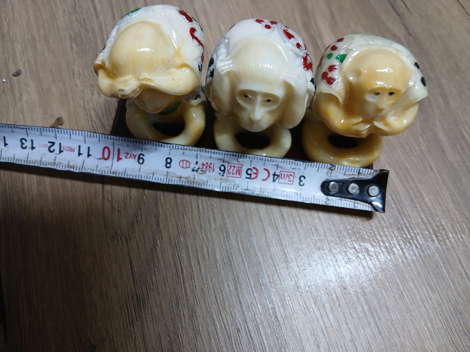 Sarı Pastel Üç Maymun Biblosu - Görsel 2