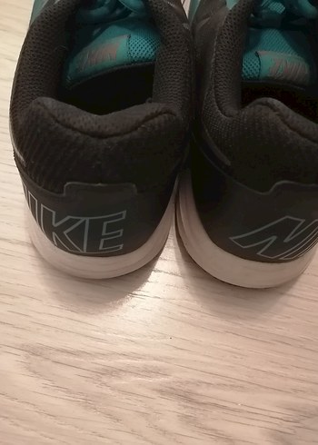 Nike Turkuaz Düz Tabanlı Bağcıklı Erkek Spor Ayakkabı - Görsel 3