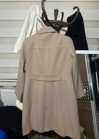 Bej Düğmeli Kadın Kaban - Görsel 2