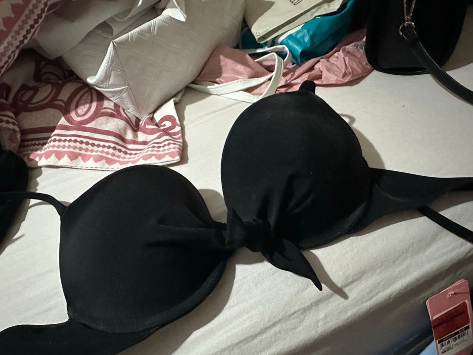 Siyah dolgulu bikini üstü - Görsel 2