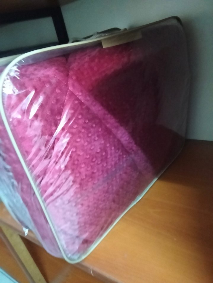 Bordo Desenli Yumuşak Welsoft Yorgan - Görsel 3