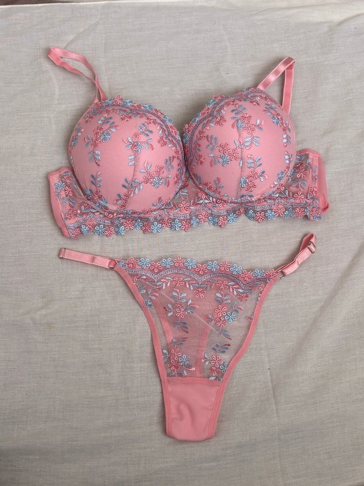 Pembe Nakışlı Bohem Sütyen Takımı - Görsel 3