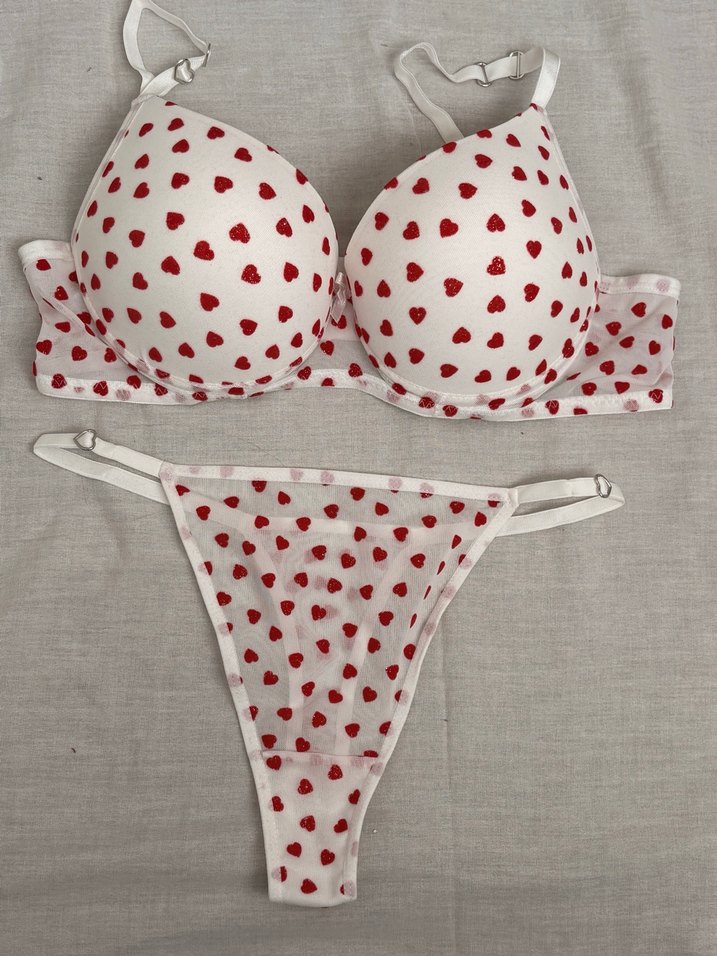 Kırmızı Kalp Baskılı Beyaz Sütyen ve Külot - Görsel 2