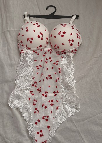 Nakışlı Beyaz Midi Sütyen - Görsel 2