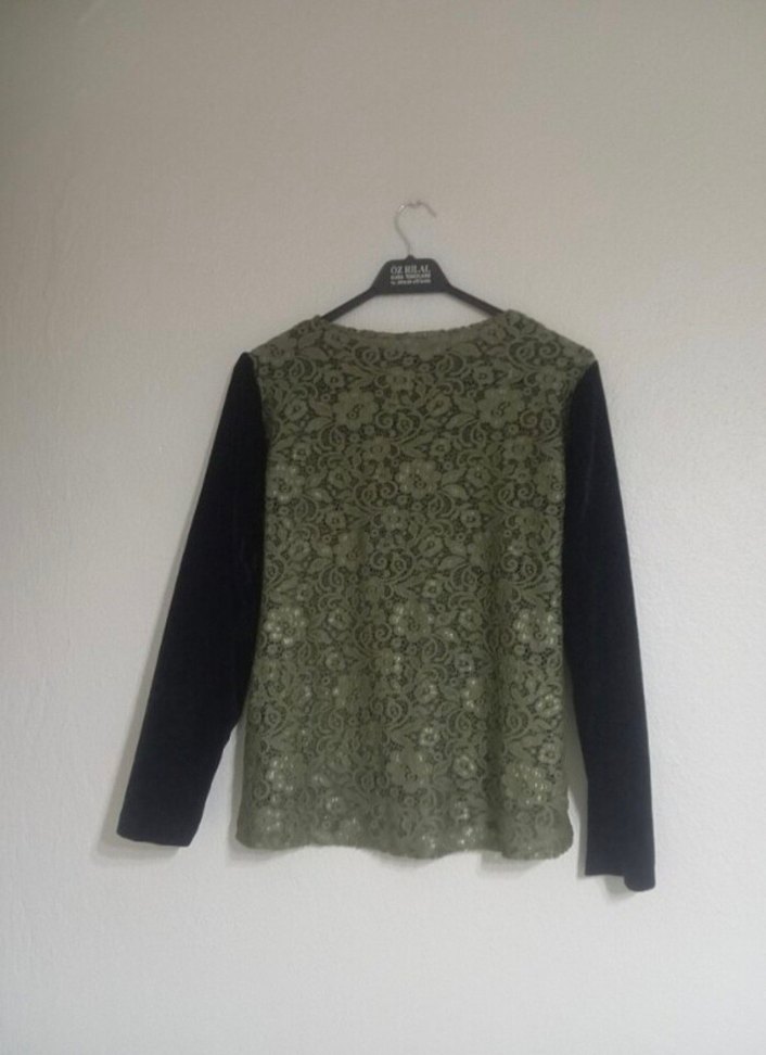 Uzun Kollu Küpürlü bluzz - Görsel 3