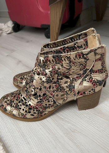 Mamamia marka Payetli Yılan Desenli Kadın Dolgu Topuk Bot - Görsel 5