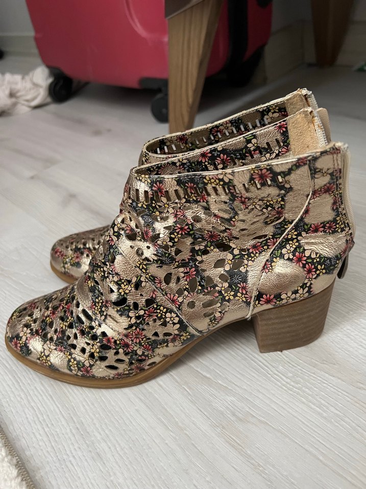 Mamamia marka Payetli Yılan Desenli Kadın Dolgu Topuk Bot - Görsel 5