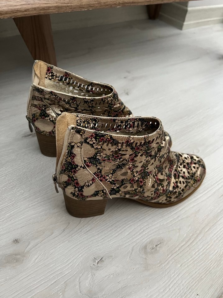Mamamia marka Payetli Yılan Desenli Kadın Dolgu Topuk Bot - Görsel 4