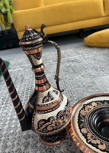 Koyu Camel Renkli İşlemeli Bakır Demlik ve tabağı - Görsel 2