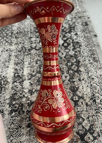 Kırmızı Altın Detaylı Bakır Dekoratif Vazo - Görsel 3