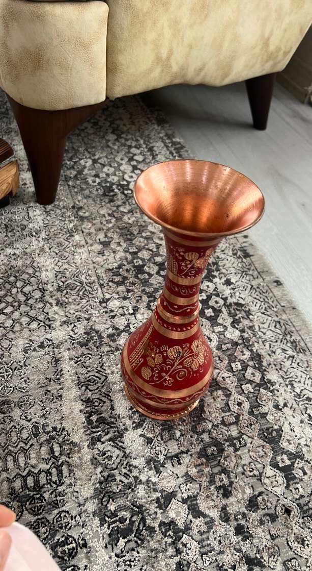 Kırmızı Altın Detaylı Bakır Dekoratif Vazo - Görsel 5