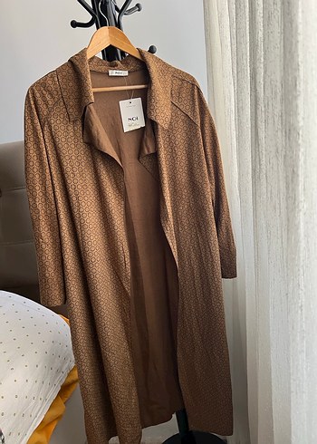 Düğmeli Uzun Süet Kadın Trençkot - Görsel 2