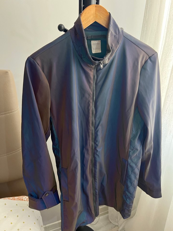 Yargıcı marka parlak kalın yağmurluk ceket - Görsel 2