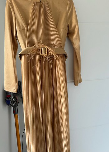 Altın sarısı Pilili Uzun Kollu Bohem Elbise abiye - Görsel 4