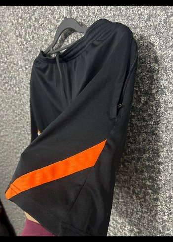 Nike Siyah Galatasaray Spor Şort - Görsel 2