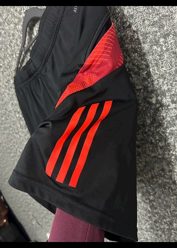 Adidas Erkek Spor Şort - Görsel 3
