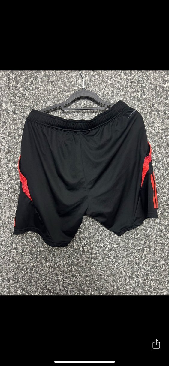 Adidas Erkek Spor Şort - Görsel 4