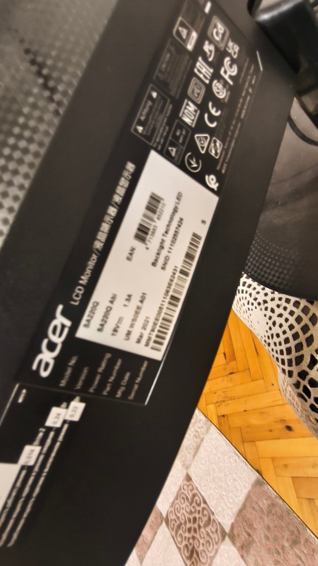 Kırmızı Acer Dizüstü Bilgisayar - Görsel 2