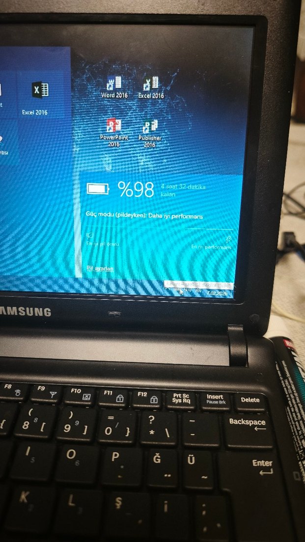 SAMSUNG Siyah Dizüstü Bilgisayar(N150) - Görsel 2