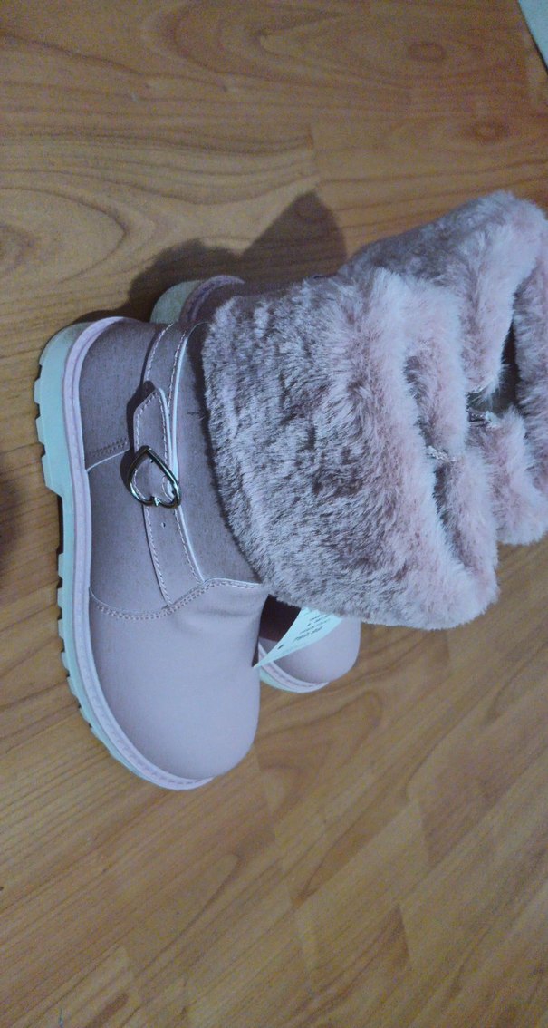 Pembe Kürklü Kız Botu - Görsel 5