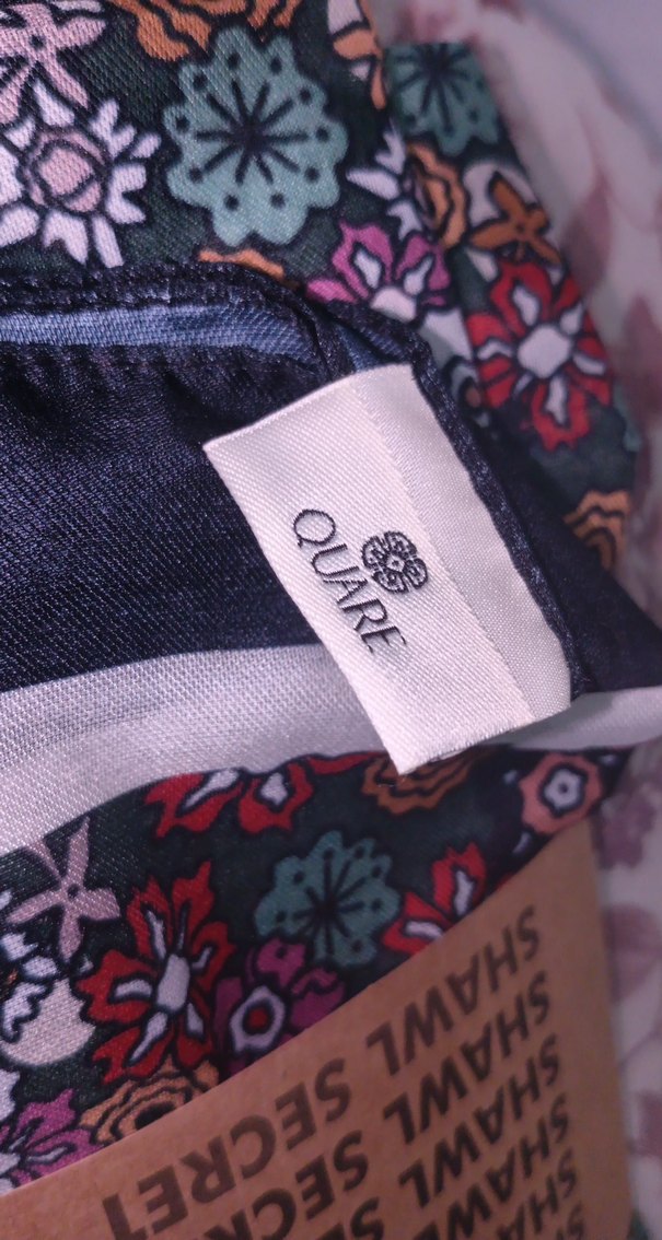 Çiçek Desenli Çok Renkli Bambu Kraş Şal - Görsel 3