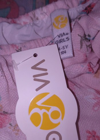 Kız Çocuk Pembe Çiçekli Volanlı Bluz - Görsel 4