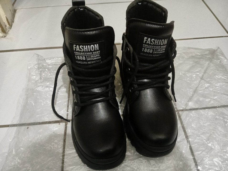 Kemer Detaylı siyah çocuk botu - Görsel 2