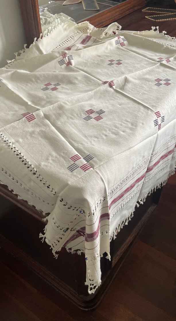 Nakışlı krem el dokuması Masa Örtüsü - Görsel 4